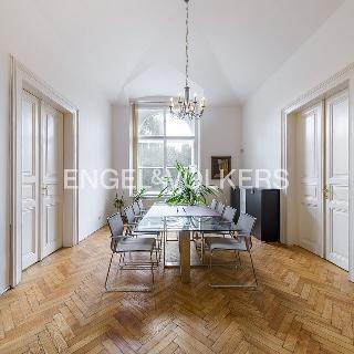 Pronájem kanceláře 105 m² Praha, U železné lávky