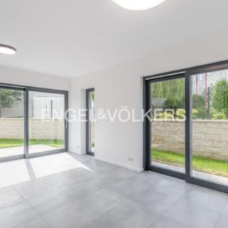 Pronájem rodinného domu 226 m² Praha Jinonice, Na Hutmance