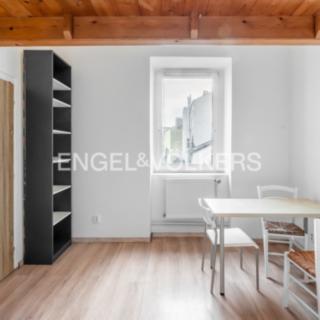 Pronájem bytu 1+1 28 m² Praha