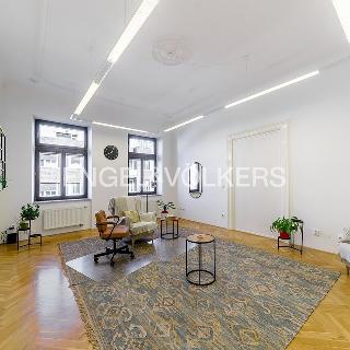 Pronájem bytu 3+1 110 m² Praha, Štěpánská