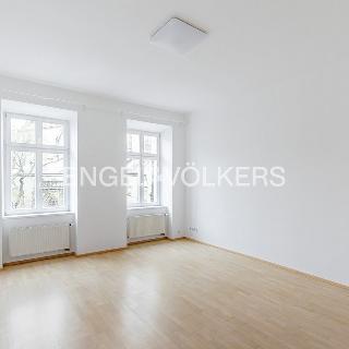 Pronájem bytu 1+1 42 m² Praha, Štěpánská