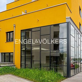 Pronájem obchodu 110 m² Praha