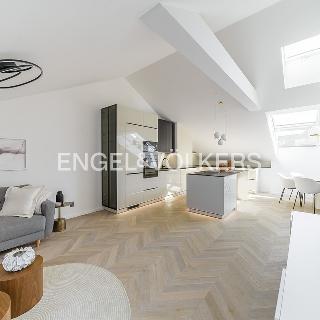 Pronájem bytu 4+kk 120 m² Praha, Šafaříkova