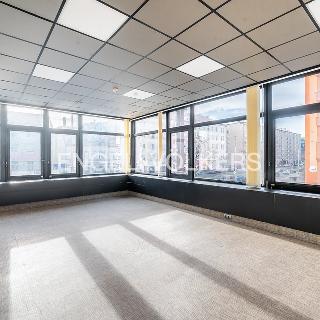 Pronájem kanceláře 93 m² Praha, Podvinný mlýn