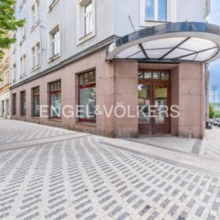 Pronájem kanceláře 224 m² Praha Vršovice, Na kovárně