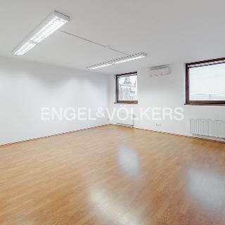 Pronájem bytu 2+kk 83 m² Praha, Štefánikova