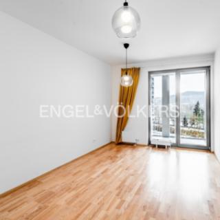 Pronájem bytu 2+kk 50 m² Praha