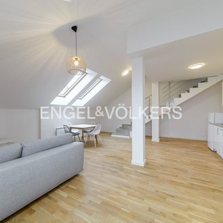 Pronájem bytu 2+kk 108 m² Praha, Varšavská