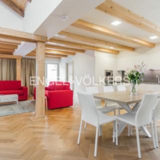 Pronájem bytu 3+kk 133 m² Praha