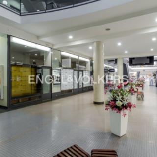 Pronájem obchodu 77 m&sup2; Praha