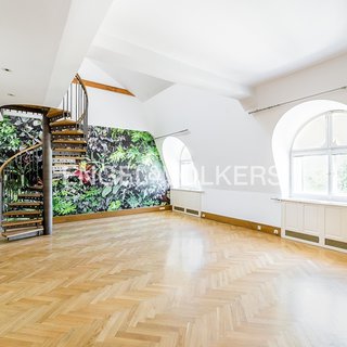 Pronájem bytu 4+1 164 m² Praha, Žatecká