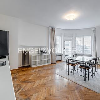 Pronájem bytu 3+1 135 m&sup2; Praha