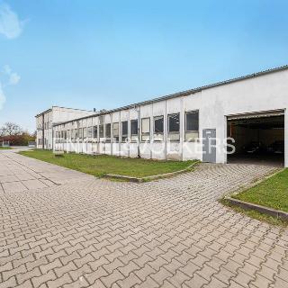 Pronájem skladu 1 218 m² Hořovice, Sklenářka