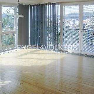 Pronájem rodinného domu 330 m² Praha, Závist