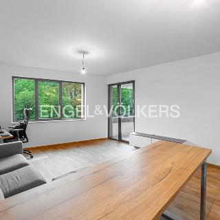 Pronájem bytu 2+kk 56 m² Praha, U Sluncové