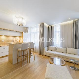 Pronájem bytu 2+kk 47 m² Praha, Elišky Krásnohorské