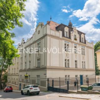 Pronájem kanceláře 89 m² Praha Smíchov, Bieblova