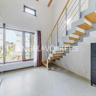 Pronájem bytu 2+kk 86 m² Praha, Mlýnská