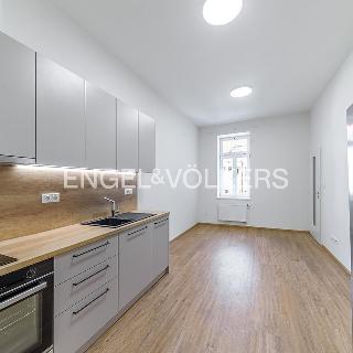 Pronájem bytu 2+kk 40 m² Praha, U Santošky