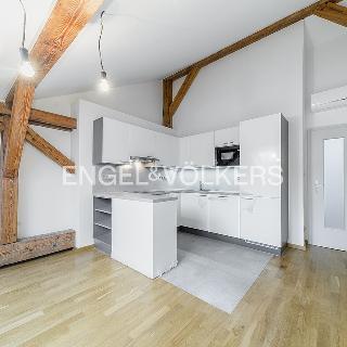 Pronájem bytu 2+kk 53 m² Praha, Vinohradská