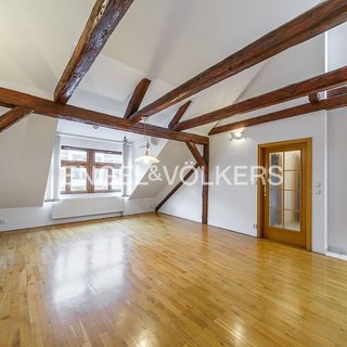 Pronájem bytu 3+kk 126 m² Praha, Pobřežní