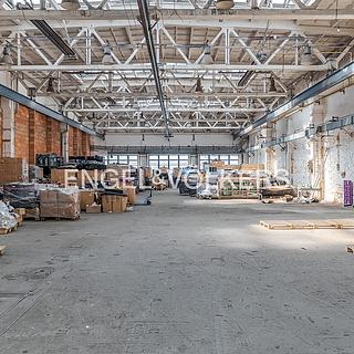 Pronájem skladu 648 m&sup2; Český Brod