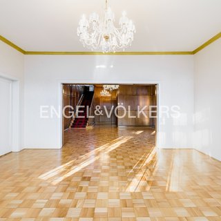 Pronájem vily 460 m² Praha