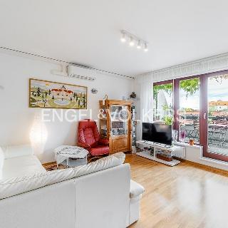 Prodej bytu 3+kk 92 m² Praha, Lovčenská