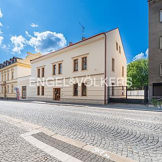 Prodej činžovního domu 873 m&sup2; Mladá Boleslav