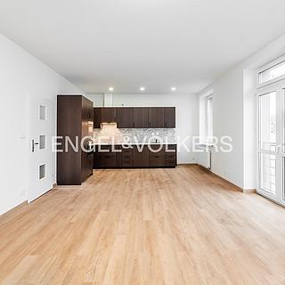 Pronájem bytu 3+kk 98 m&sup2; Praha