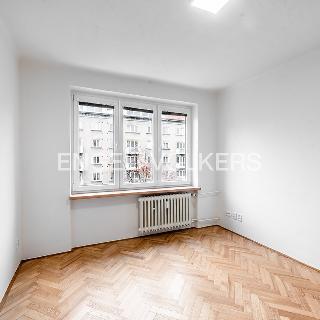 Pronájem bytu 2+1 62 m² Praha, Gruzínská