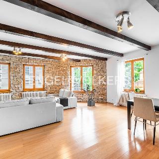 Pronájem bytu 4+kk 179 m² Praha, Pod bateriemi