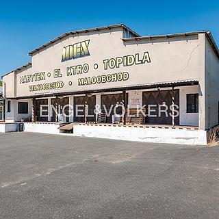 Pronájem kanceláře 2550 m&sup2; Nymburk