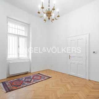 Prodej bytu 2+kk 42 m² Praha, 