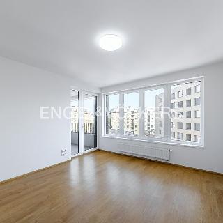 Pronájem bytu 2+kk 55 m² Praha, U Pergamenky