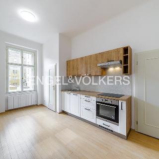 Pronájem bytu 1+1 48 m² Praha, Vinohradská