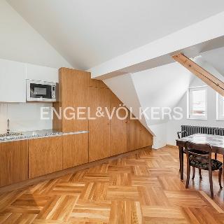 Pronájem bytu 2+kk 86 m² Praha, Maiselova