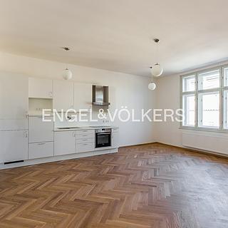 Pronájem bytu 3+kk 126 m&sup2; Praha