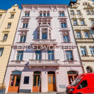 Pronájem obchodu 176 m² Praha