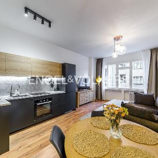 Pronájem bytu 3+kk 68 m² Praha, Újezd