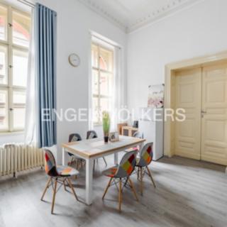 Pronájem kanceláře 132 m&sup2; Praha