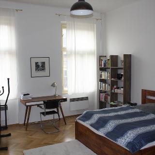 Pronájem bytu 2+1 98 m² Písek, Chelčického