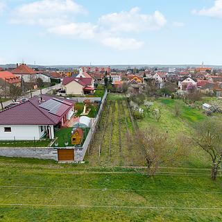 Prodej zahrady 932 m&sup2; Vrbovec