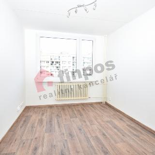 Pronájem bytu 3+1 76 m² Praha, Pavlíkova