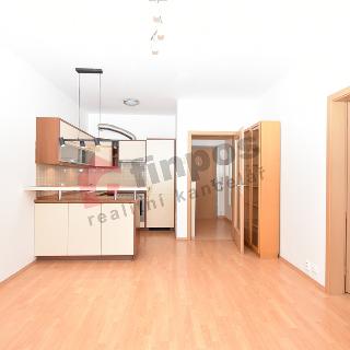 Pronájem bytu 2+kk 42 m² Praha, Berlínská