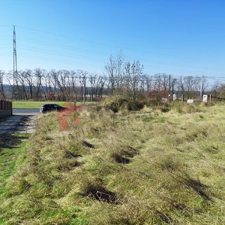 Prodej stavební parcely 921 m² Kly, 