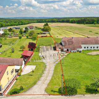 Prodej stavební parcely 2376 m² Lipí