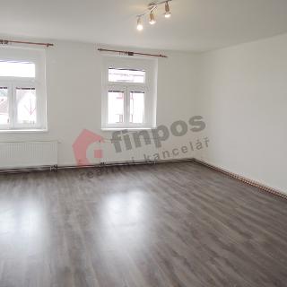 Pronájem bytu 2+1 80 m² Chlumec nad Cidlinou, Jungmannova