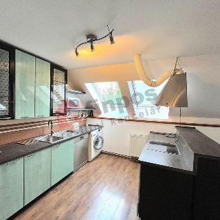 Pronájem bytu 3+kk 77 m² Votice, Táborská