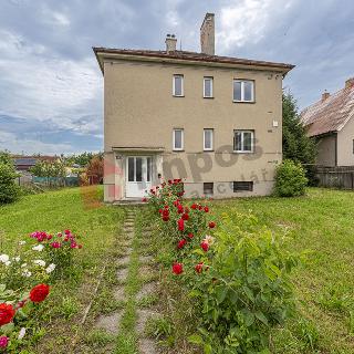 Prodej bytu 2+1 66 m² Kostomlaty nad Labem, Doubravská